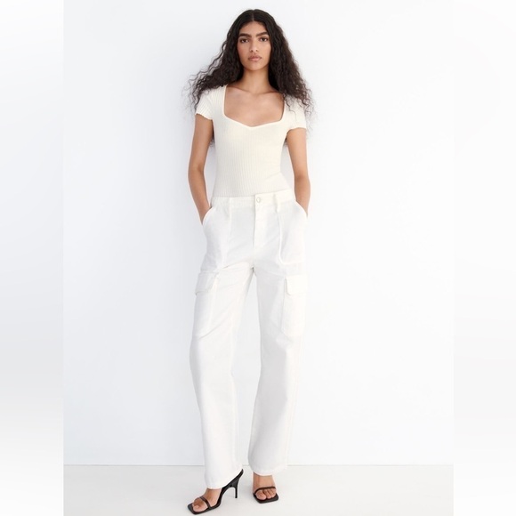 New ZARA Ribbed Bodysuit - Picture 2 of 6